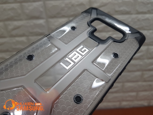 op lung uag plasma note 9 06